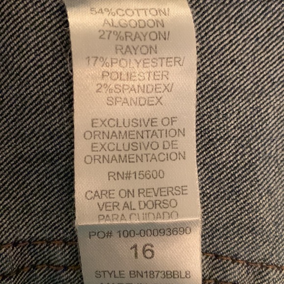 Democracy Jeans - Picture 4 of 7